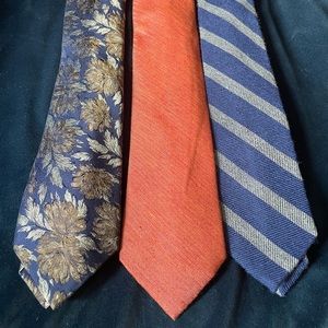 Lot of 3 ties. Robert Graham, Nautica, Bar III. EUC and NWOT.
